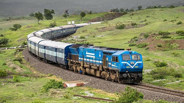 ट्रेन का डीजल इंजन अधिकतम कितनी बोगी खींच सकता है