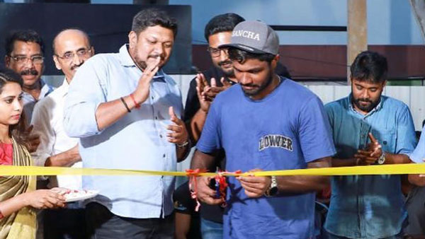 क्रिकेटर संजू सैमसन रॉयल एनफील्ड इंटरसेप्टर सवारी जानकारी