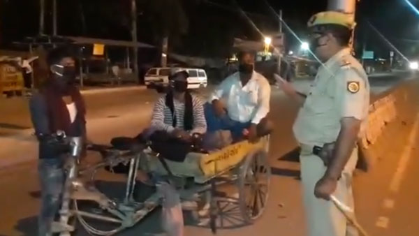 कोरोना वायरसः रिक्शा ट्रॉली में स्कूटर का इंजन लगा तय करने निकले 1200 किमी का सफर