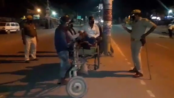 कोरोना वायरसः रिक्शा ट्रॉली में स्कूटर का इंजन लगा तय करने निकले 1200 किमी का सफर
