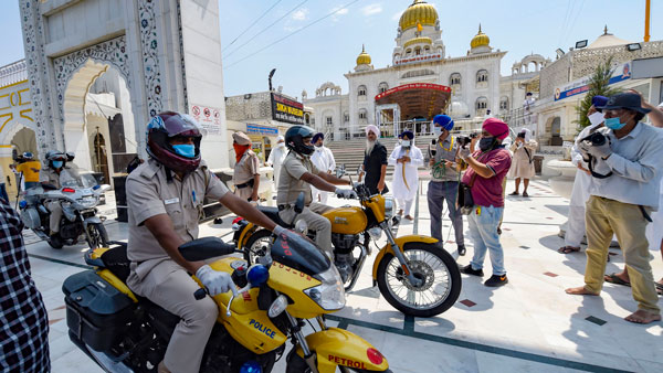 दिल्ली पुलिस गुरुद्वारा सायरन परिक्रमा नरेंद्र मोदी ने की तारीफ जानकारी