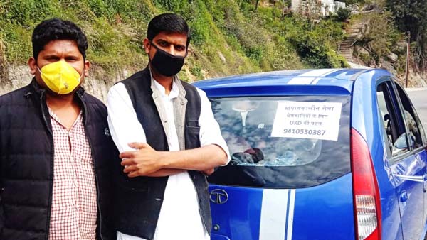 उत्तराखंड गणेश भट कार को बनाया एम्बुलेंस लॉकडाउन इमरजेंसी सेवा जानकारी