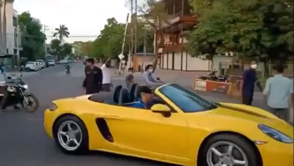 लाॅकडाउन में स्पोर्ट्स कार से घूम रहे इस लड़के की पुलिस ने लगाई क्लास, फिर हुआ ये..