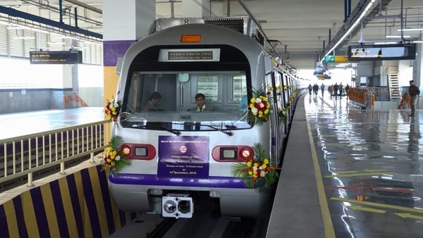 Delhi Metro Staff Trained To Follow Safety Rules: दिल्ली मेट्रो जल्द ही हो सकती है शुरू, स्टाफ को ट्रेनिंग देनी हुई शुरू