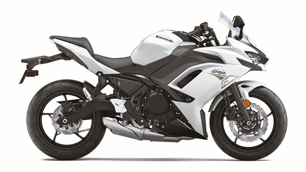 BS6 Kawasaki Ninja 650 Launched: कावासाकी निंजा 650 बीएस6 भारत लॉन्च, कीमत 6.24 लाख रुपये