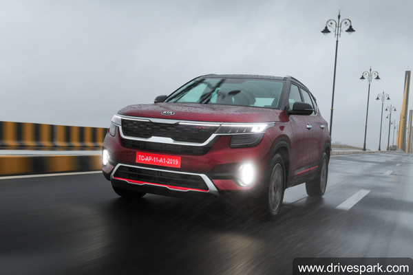 Kia Seltos Home Delivery: किया मोटर्स ने सेल्टोस की होम डिलीवरी की शुरू