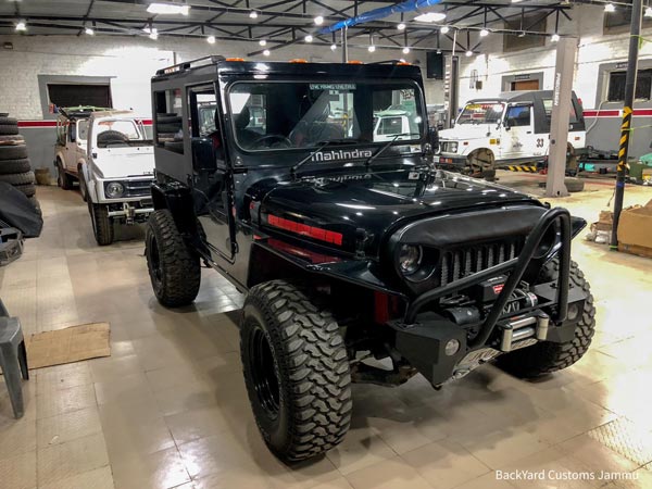 India's First Mahindra Thar With Panoramic Sunroof: इस मॉडिफाइड महिंद्रा थार में मिल रहा है सनरुफ