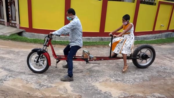 पिता ने बेटी के लिए बनाई यह अनोखी इलेक्ट्रिक बाइक, करती है सोशल डिस्टेंसिंग का पालन