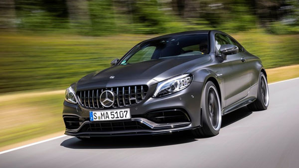 Mercedes AMG C63 Coupe Launched: मर्सिडीज-बेंज एएमजी सी 63 कूपे लॉन्च कीमत 1.33 करोड़ रुपये से शुरू