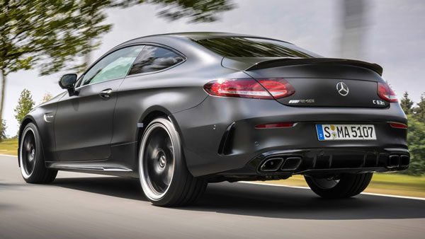Mercedes AMG C63 Coupe Launched: मर्सिडीज-बेंज एएमजी सी 63 कूपे लॉन्च कीमत 1.33 करोड़ रुपये से शुरू