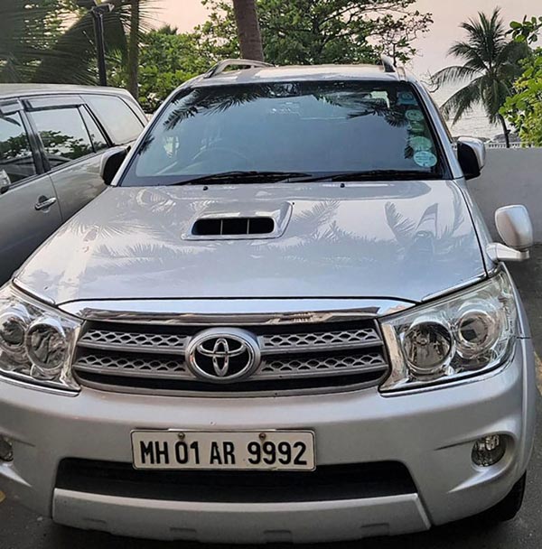 Nirav Modi's Rolls Royce Ghost Auctioned For Rs 1.5 Crore: नीरव मोदी की रोल्स रॉयस कार इतने सस्ते में नीलाम