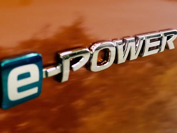 2020 Nissan Kicks Hybrid Revealed: 2020 निसान किक्स हाइब्रिड के फीचर्स का हुआ खुलासा