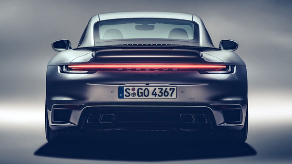 Porsche Reopens Dealerships In India: पोर्शे के डीलरशिप और सर्विस सेंटर दोबारा खुले
