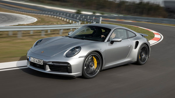 Porsche Reopens Dealerships In India: पोर्शे के डीलरशिप और सर्विस सेंटर दोबारा खुले