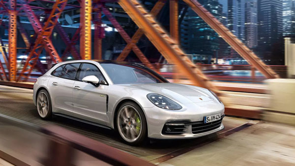 Virat Kohli's Brother Buys Porsche Panamera Turbo: विराट कोहली के भाई ने डीलरशिप खुलते ही खरीद ली करोड़ो की यह कार
