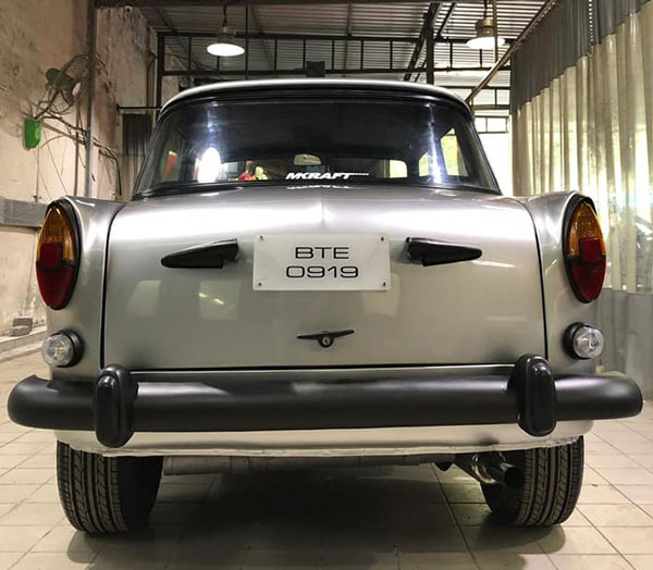 Premier Padmini In New Avtaar: ऐसी दिखती है प्रीमियर पद्मिनी माॅडिफाइड कार, देखें तस्वीरें