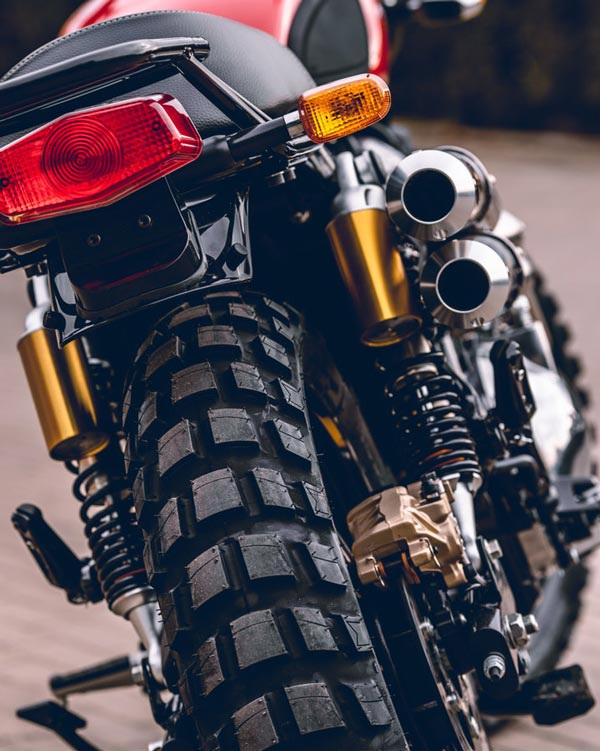 Royal Enfield Interceptor 650 Modification: रॉयल एनफील्ड इंटरसेप्टर 650 का स्क्रैम्बलर लुक बना देगा दिवाना