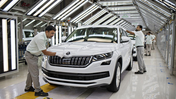 Skoda Auto VW Restarts Production: स्कोडा ऑटो फॉक्सवैगन ने औरंगाबाद प्लांट में शुरू किया उत्पादन
