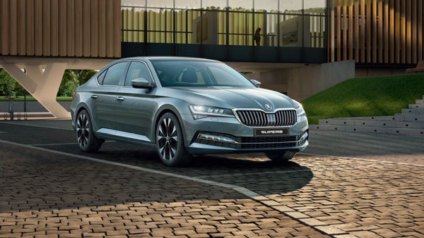 Skoda Superb BS6 Launched: नई स्कोडा सुपर्ब फेसलिफ्ट हुई लॉन्च, कीमत 29.99 लाख रुपये
