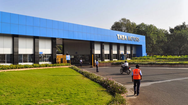 Tata Motors Resumes Production: टाटा मोटर्स ने अपनी दो फेसेलिटी में शुरू किया उत्पादन