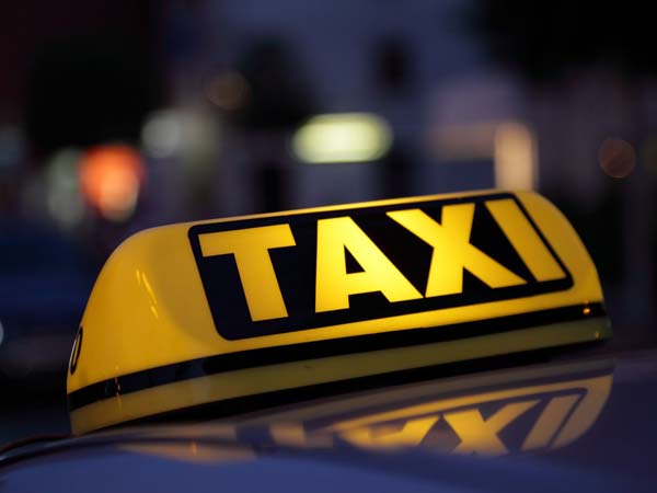 Uber Lays Off 3700 Employees Through Zoom Call: उबर ने 3700 कर्मचारी नौकरी से निकाले जानकारी