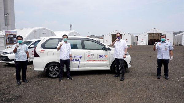 Toyota Innova Crysta Ambulance: टोयोटा इनोवा क्रिस्टा को एम्बुलेंस मे किया गया मॉडिफाइ, देखें तस्वीरें