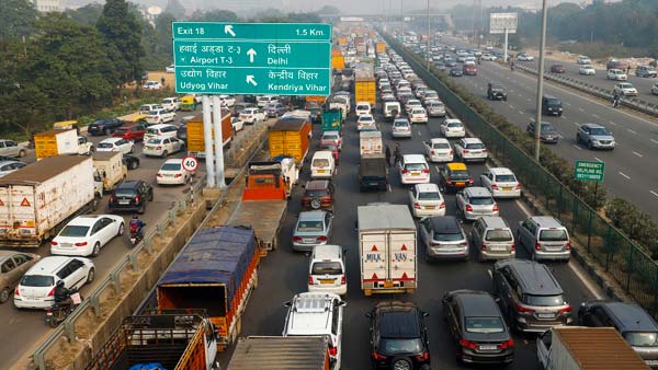 Delhi Police Adopts Contactless Traffic Control: दिल्ली पुलिस करेगी कांटेक्टलेस ट्रैफिक कंट्रोल, ऐसे पहुंचेगा आपके पास चालान