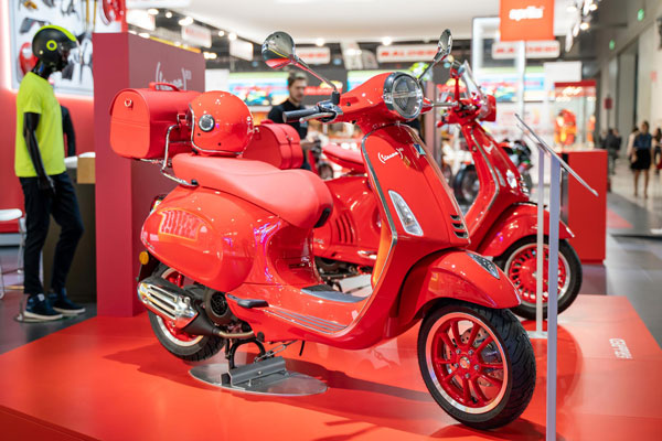 Chinese Copycat Of Vespa Scooter Design Declared Invalid: वेस्पा स्कूटर का चाइनीज कॉपी यूरोप में अवैध घोषित