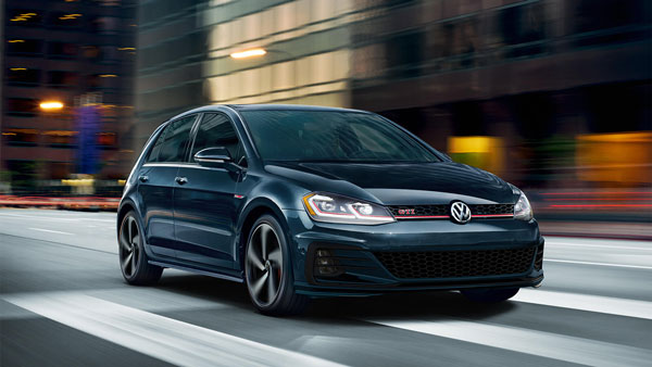 Volkswagen Introduces Flexible Financing Schemes: फॉक्सवैगन ने पेश किया आकर्षक कार फाइनेंसिंग स्कीम