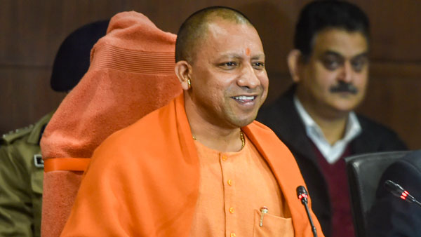 UP Govt Bans Purchase Of New Official Vehicles: नए वाहन नहीं खरीदेगी उत्तर प्रदेश सरकार, जानें कारण
