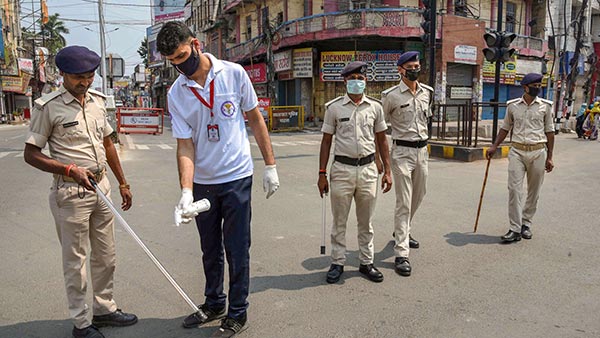 Chandigarh Admin Issues Advisory: सोशल डिस्टेंसिंग का उल्लंघन करने वालों पर चालान करेगी चंडीगढ़ प्रशासन