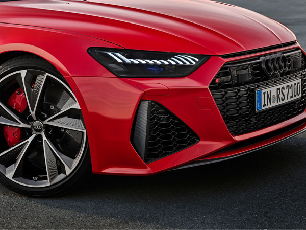 Audi RS7 Second Generation Teaser Released: 2020 ऑडी आरएस7 का टीजर हुआ जारी, जल्द होगी लाॅन्च