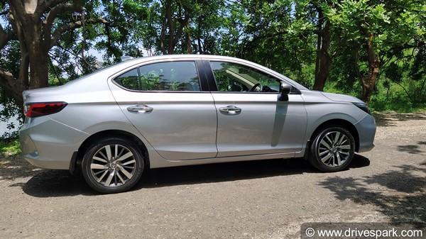 2020 Honda City Review (First Drive): नई होंडा सिटी रिव्यू डिजाईन इंजन फीचर्स तकनीक जानकारी