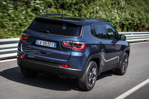 2021 Jeep Compass Facelift Unveiled: जीप कम्पास फेसलिफ्ट को किया गया पेश
