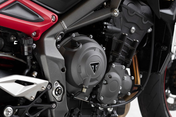 2020 Triumph Street Triple R: ट्रायम्फ स्ट्रीट ट्रिपल आर की लॉन्च से पहले बुकिंग शुरू