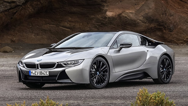 BMW i8 Hybrid Sports Car Discontinued: बीएमडब्ल्यू आई8 हाइब्रिड स्पोर्ट्स कार बंद