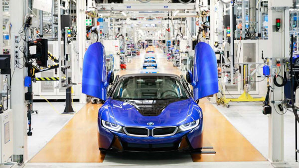BMW i8 Hybrid Sports Car Discontinued: बीएमडब्ल्यू आई8 हाइब्रिड स्पोर्ट्स कार बंद