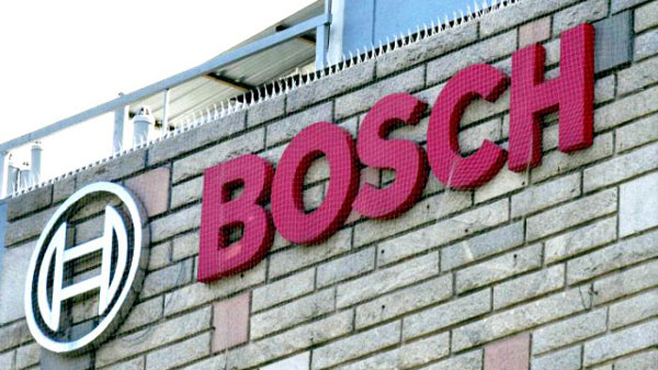 Bosch Develops Motorcycle Crash Detection Tech: बाॅश ने किया बाइक क्रैश अलर्ट सिस्टम लाॅन्च