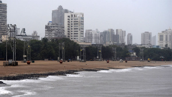 BMC Asks Motorists To Keep Hammer In Car: निसार्गा चक्रवात में अपनी कार में रखें हथौड़ा- बीएमसी