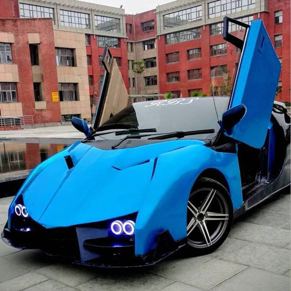 Maruti Eeco Modified Into Sports Car: मारुति ईको को बना दिया स्पोर्ट्स कार, देखें वीडियो
