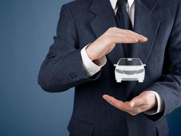 Third-party Insurance On New Cars: नई कार के साथ 3 साल की थर्ड पार्टी इंश्योंरेस की अनिवार्यता खत्म
