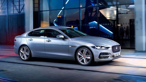 Jaguar XE, XF & F-Pace Diesel Models Discontinued: जगुआर ने तीन डीजल कारों की बिक्री की बंद