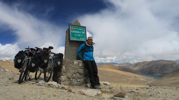 Highest Motorable Roads In India: भारत की सबसे ऊँची मोटरेबल् रोड व पास