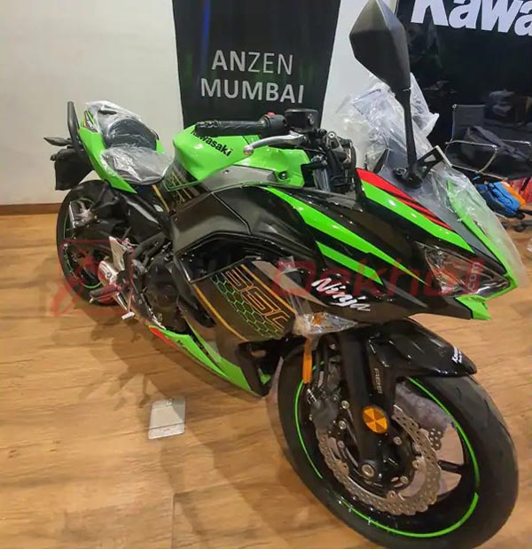 Kawasaki Ninja 650 Reaches Dealership: कावासाकी निंजा 650 बीएस6 डीलरशिप पहुंची जानकारी