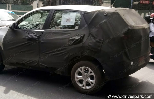 Kia Sonet Spy Pics: किया सॉनेट टेस्टिंग फीचर्स इंजन लॉन्च जानकारी