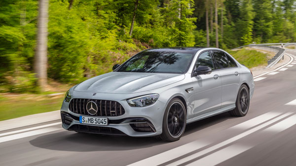 New Mercedes AMG E63 S Revealed: न्यू मर्सिडीज एएमजी ई63 एस हुई पेश, होगी परफॉर्मेंस सेडान
