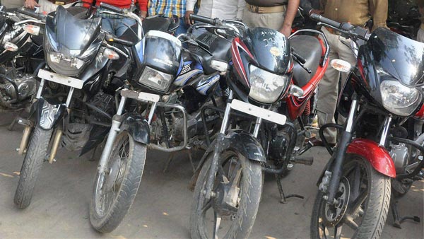 Motorcycle Scam In Uttar Pradesh: फर्जी बाइक बॉट स्कीम का हुआ भंडाफोड़, जब्त हुईं 178 बाइक