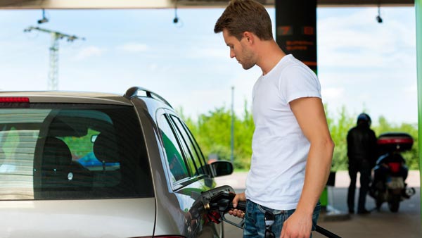 Home Delivery Of Petrol Could Start Soon: पेट्रोल और सीएनजी होम डिलीवरी जल्द शुरू