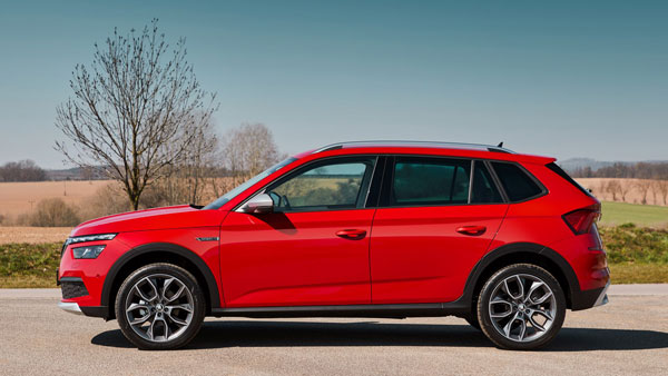 Skoda Kamiq Spied Testing: स्कोडा कॉमिक एसयूवी एक बार फिर टेस्टिंग के दौरान आई नजर