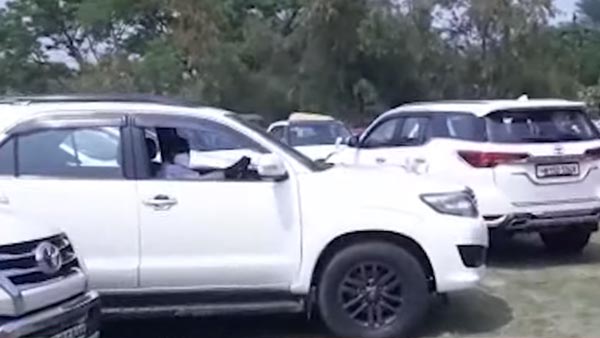 Parking Lot With 18 SUVs Seized By Cops: कार चोर गिरोह का हुआ पर्दाफाश, मिली 3 करोड़ की कारें